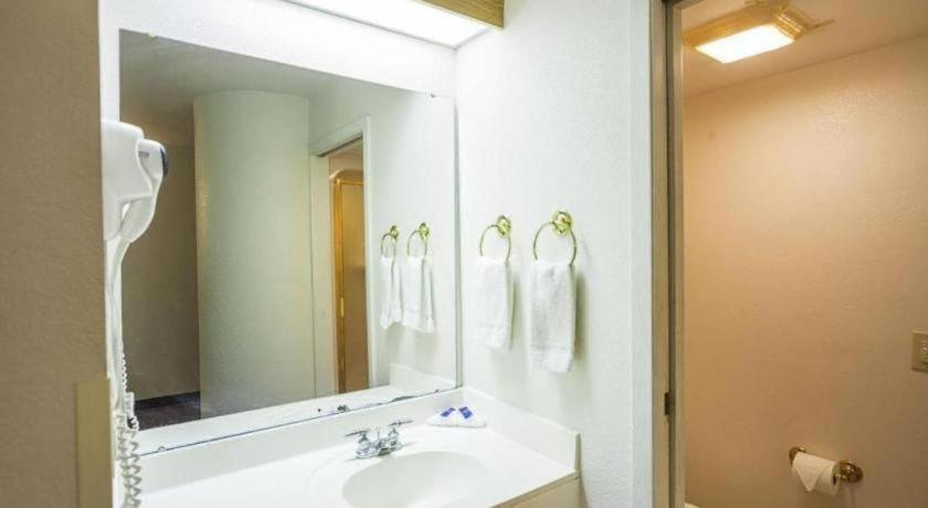 Hotel Markle In I-69 Luaran gambar